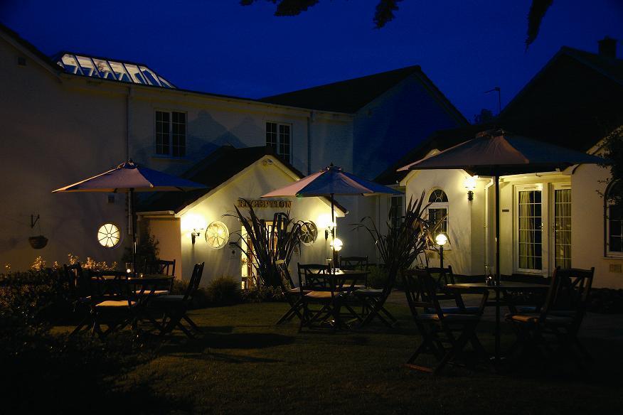 The Yeovil Court Hotel Zewnętrze zdjęcie